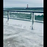 Surfkajüte - In Warnemünde *