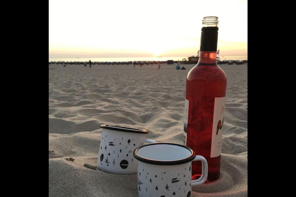 Surfkajuete - In Warnemuende