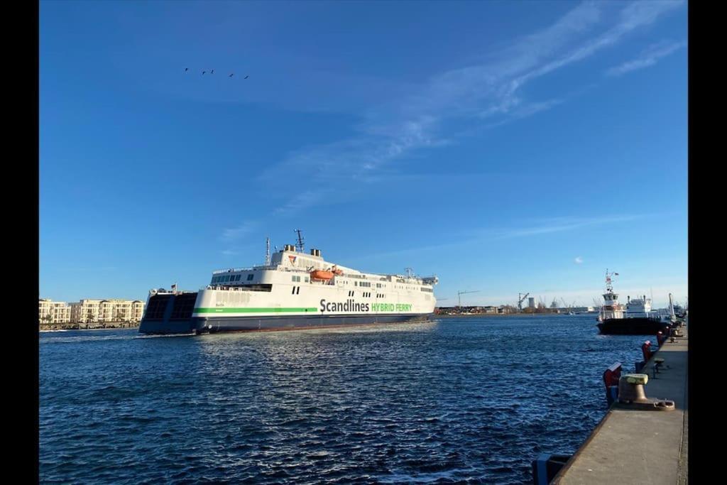 Surfkajuete - In Warnemuende