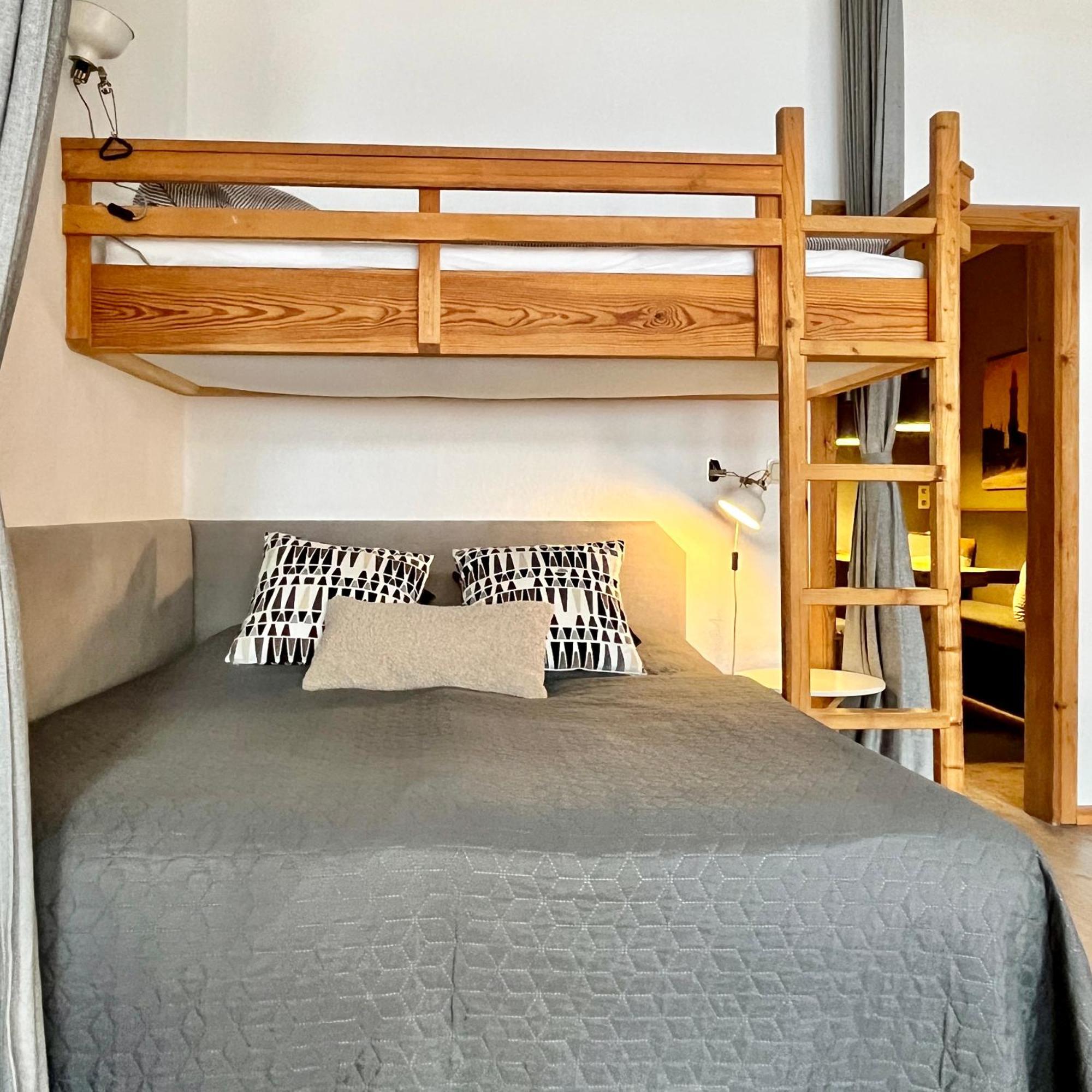 Surfkajuete - In Warnemuende * Rostock