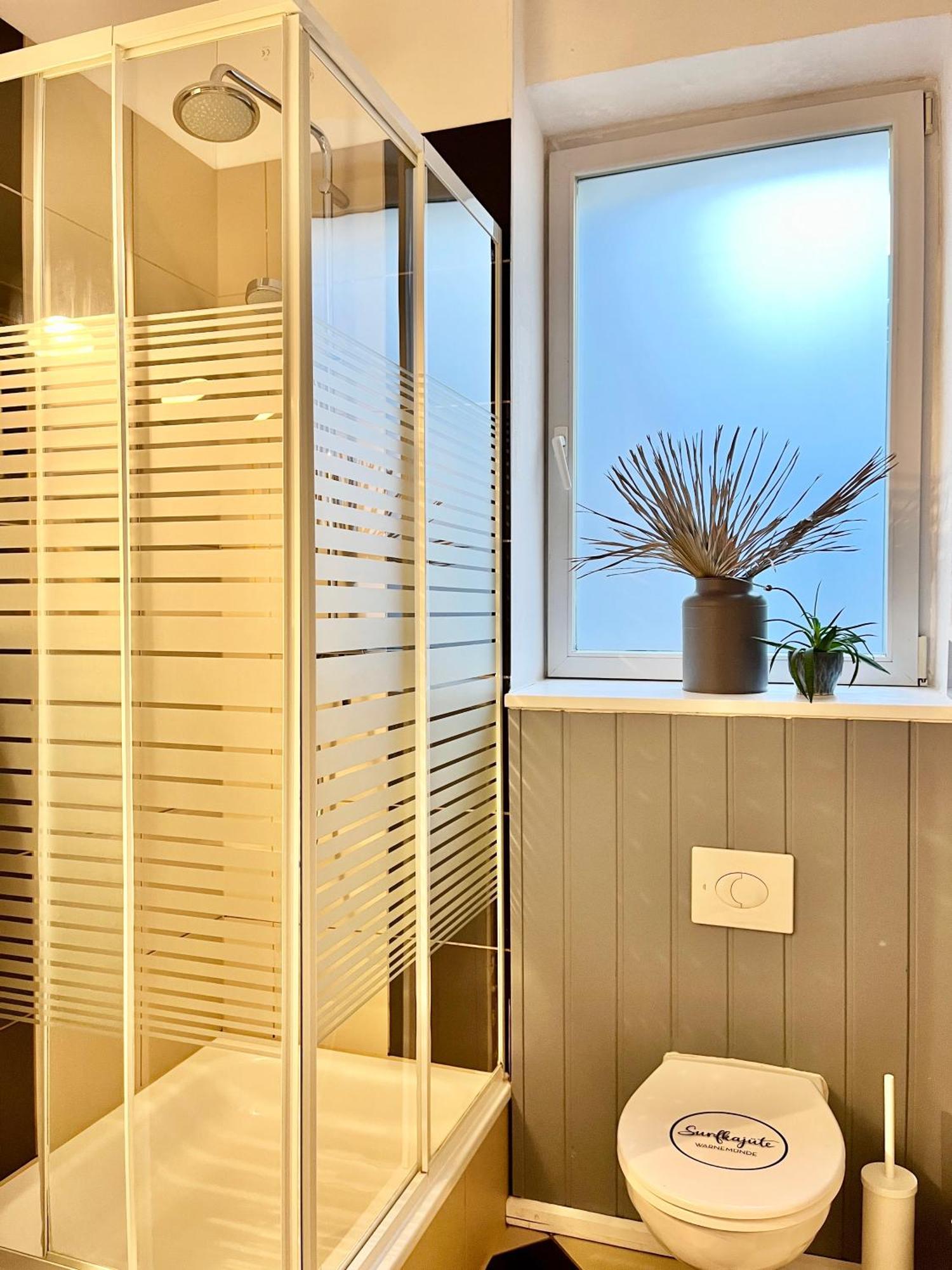 Surfkajuete - In Warnemuende Apartment